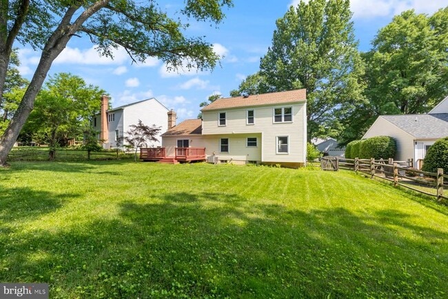 Building Photo - 17105 Amity Dr