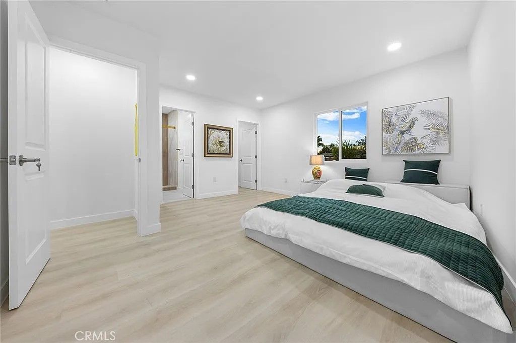 Building Photo - 344 Pamela Rd