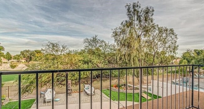 Building Photo - 7769 Verde River Way