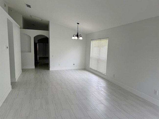 Building Photo - 3269 Falcon Point Dr