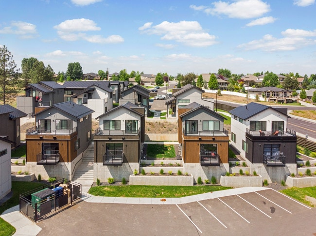 Primary Photo - 7217 N 5 Mile Rd