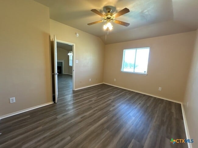 Building Photo - 4805 Sterling Cir