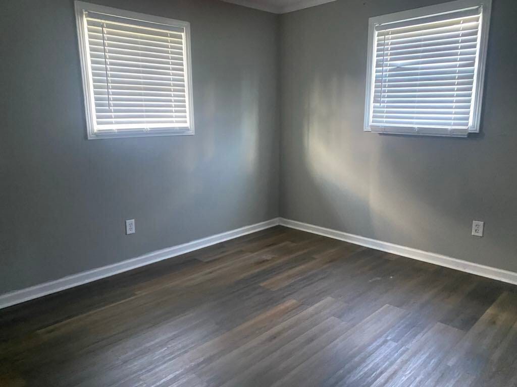 Building Photo - 255 Roberson Rd