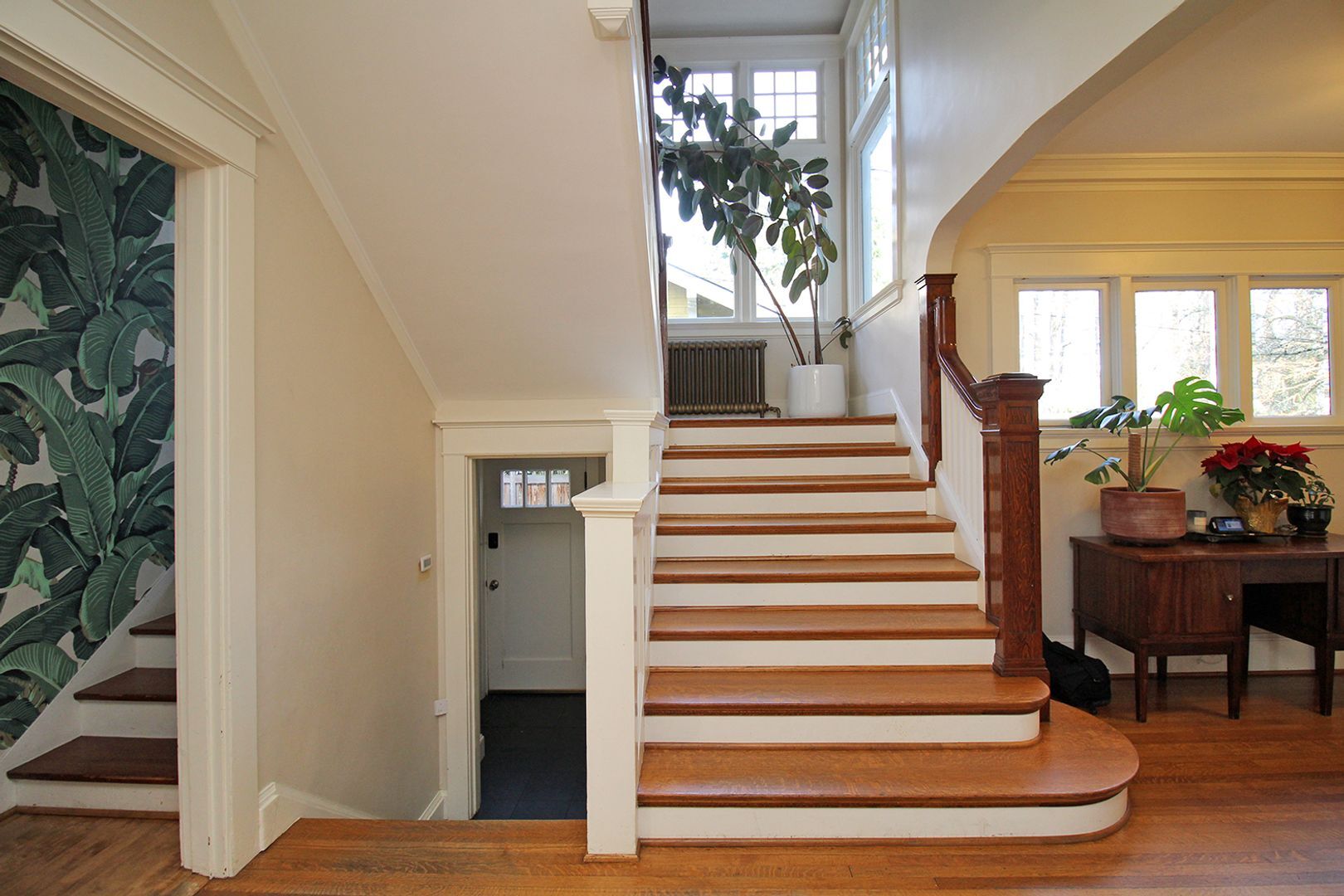 Building Photo - 2343 NE 21st Ave