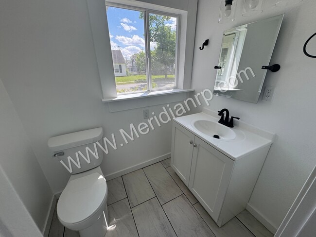 Building Photo - 4430 Buell Dr