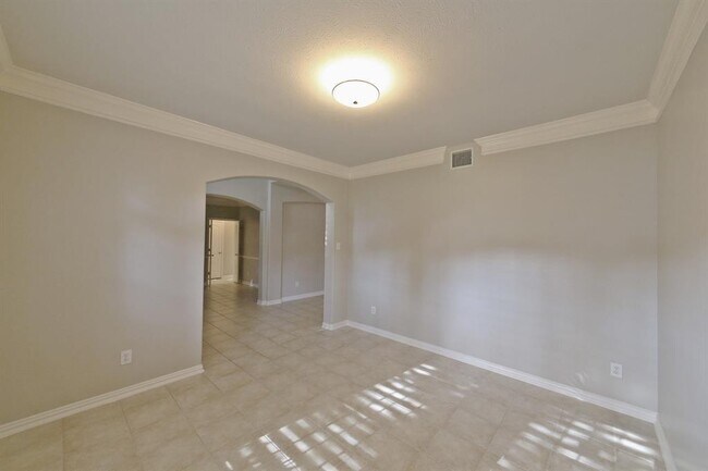 Building Photo - 407 Groveton Ridge Ln
