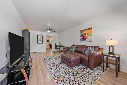 Building Photo - **FIRST MONTH FREE**!!  Immacutate, FULLY FURNISHED 2-Bed - 1 Bath Duplex with Garage & Fenced Ya...