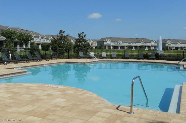 Building Photo - 6867 Roundleaf Dr