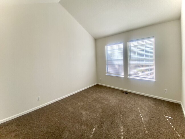 Building Photo - Unique Home with lots of Natural light!! C...