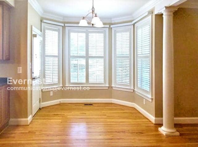 Building Photo - 3204 Eagles Watch