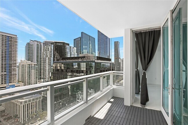 Building Photo - 1080 Brickell Ave