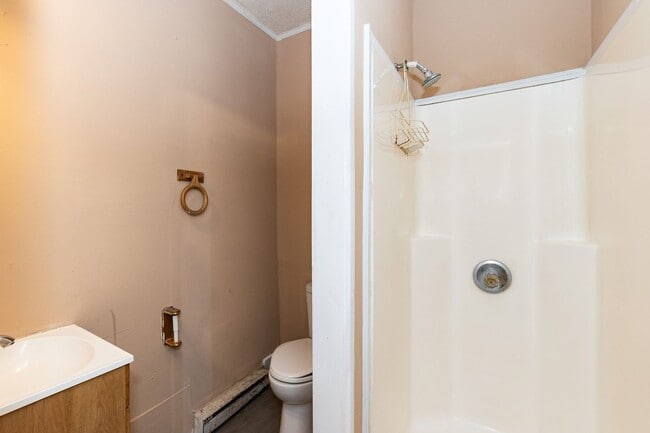 Building Photo - S Mckay Ave- Duplex