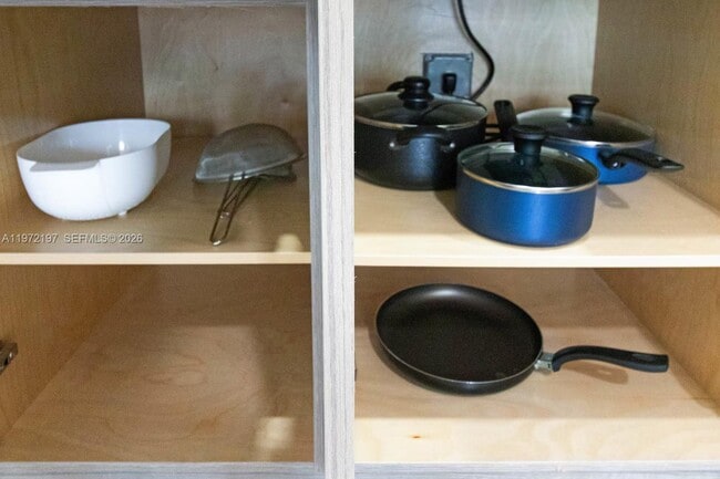 Building Photo - 136 NW 26th St