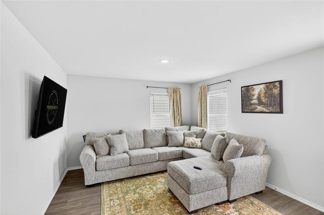 Building Photo - 3533 Silver Springs Ct
