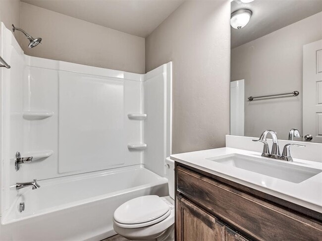 Building Photo - 17613 Nantucket Ave