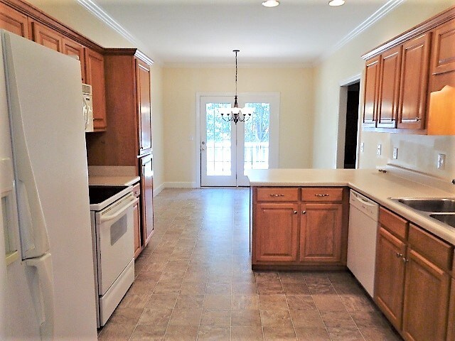 Building Photo - 417 Bethany Cir