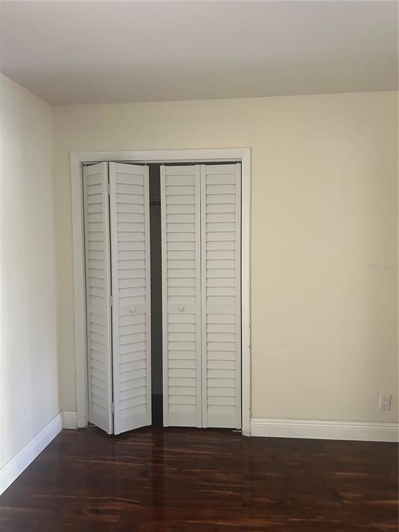 Building Photo - 1231 SE 1st St