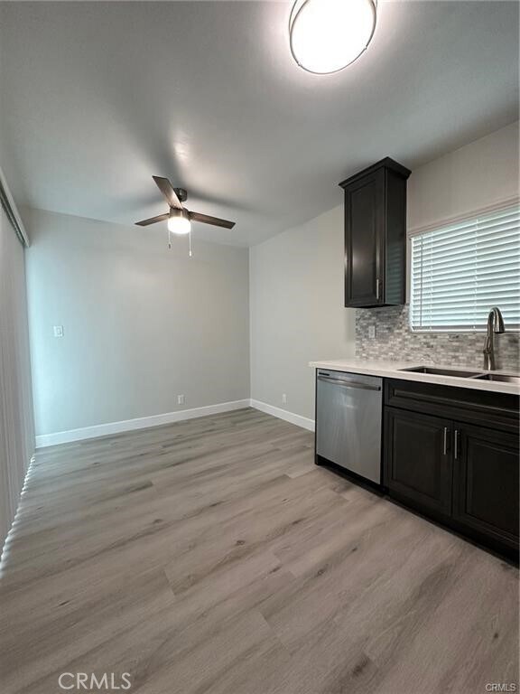 Building Photo - 260 Linda Rosa Ave