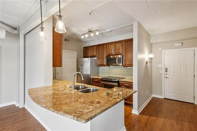 Building Photo - 800 Peachtree St NE