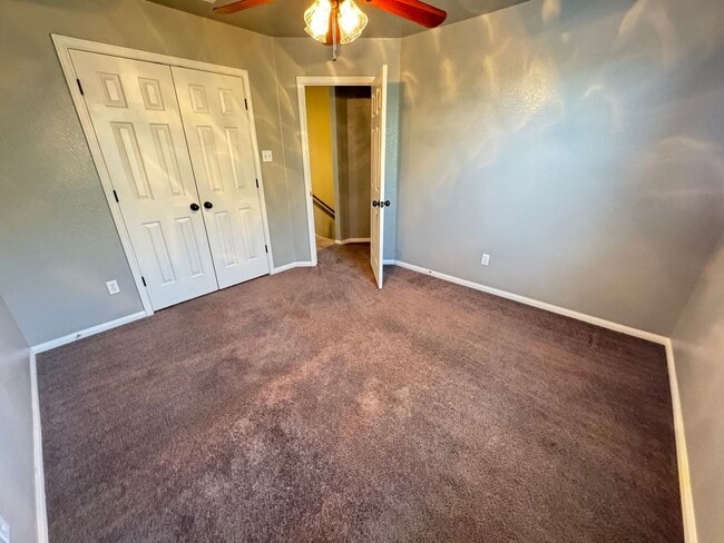 Building Photo - 2410 Love Rd