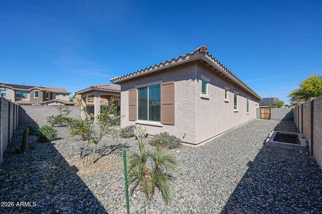 Building Photo - 19053 Rancho Dr