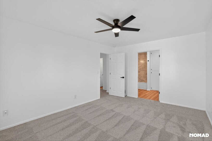 Building Photo - 788 Century Ln