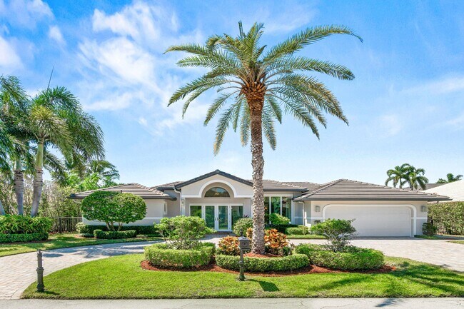 Primary Photo - 2367 Queen Palm Rd