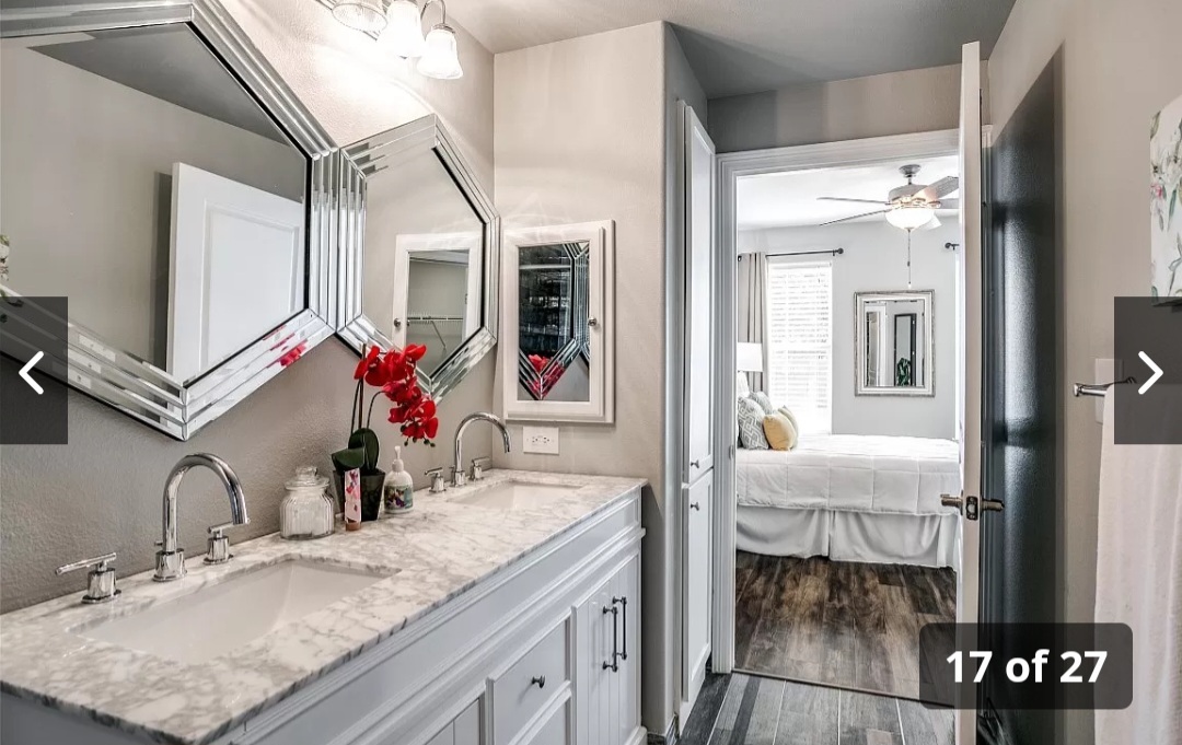 Bathroom - 339 Las Colinas Blvd E