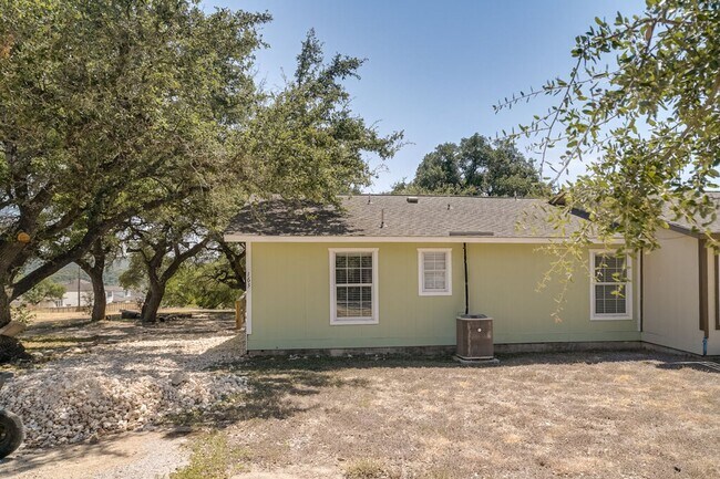 Building Photo - 23393 Nameless Rd