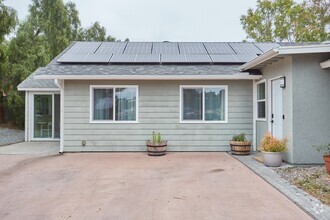 Building Photo - 290 Elvado Way