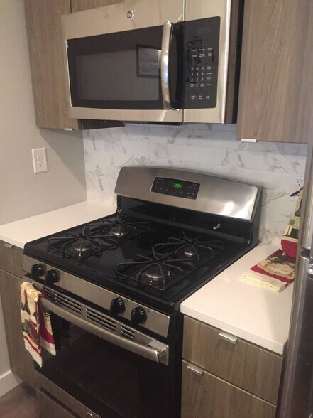 Building Photo - 1611 Federal St