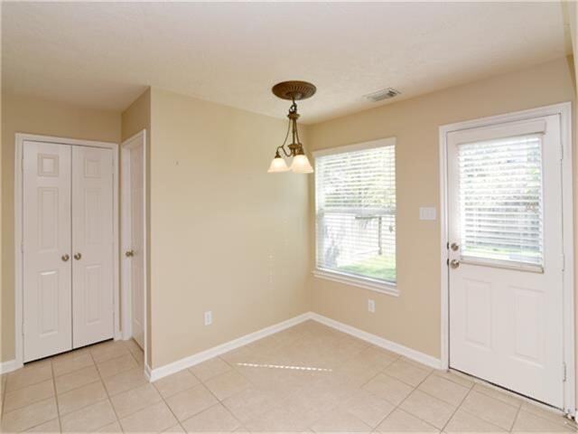 Building Photo - 2330 Morgan Ridge Ln