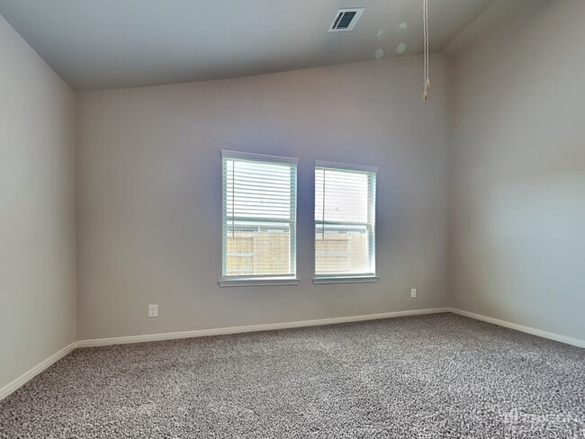 Building Photo - 9849 Gln Brk Ln