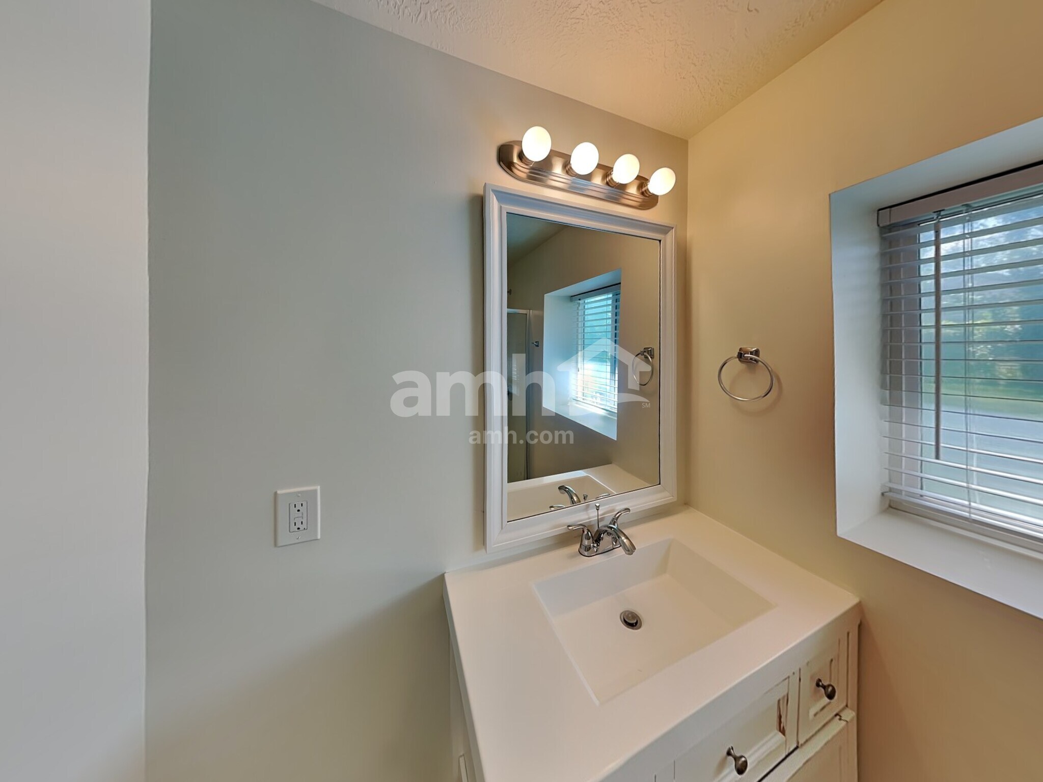 Building Photo - 2436 2940 W