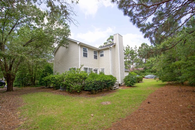 Building Photo - Beautiful 3 bed 2 bath in Pinehurst