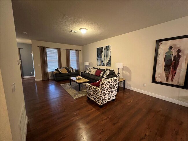 Building Photo - 10742 Sunset Ridge Ln