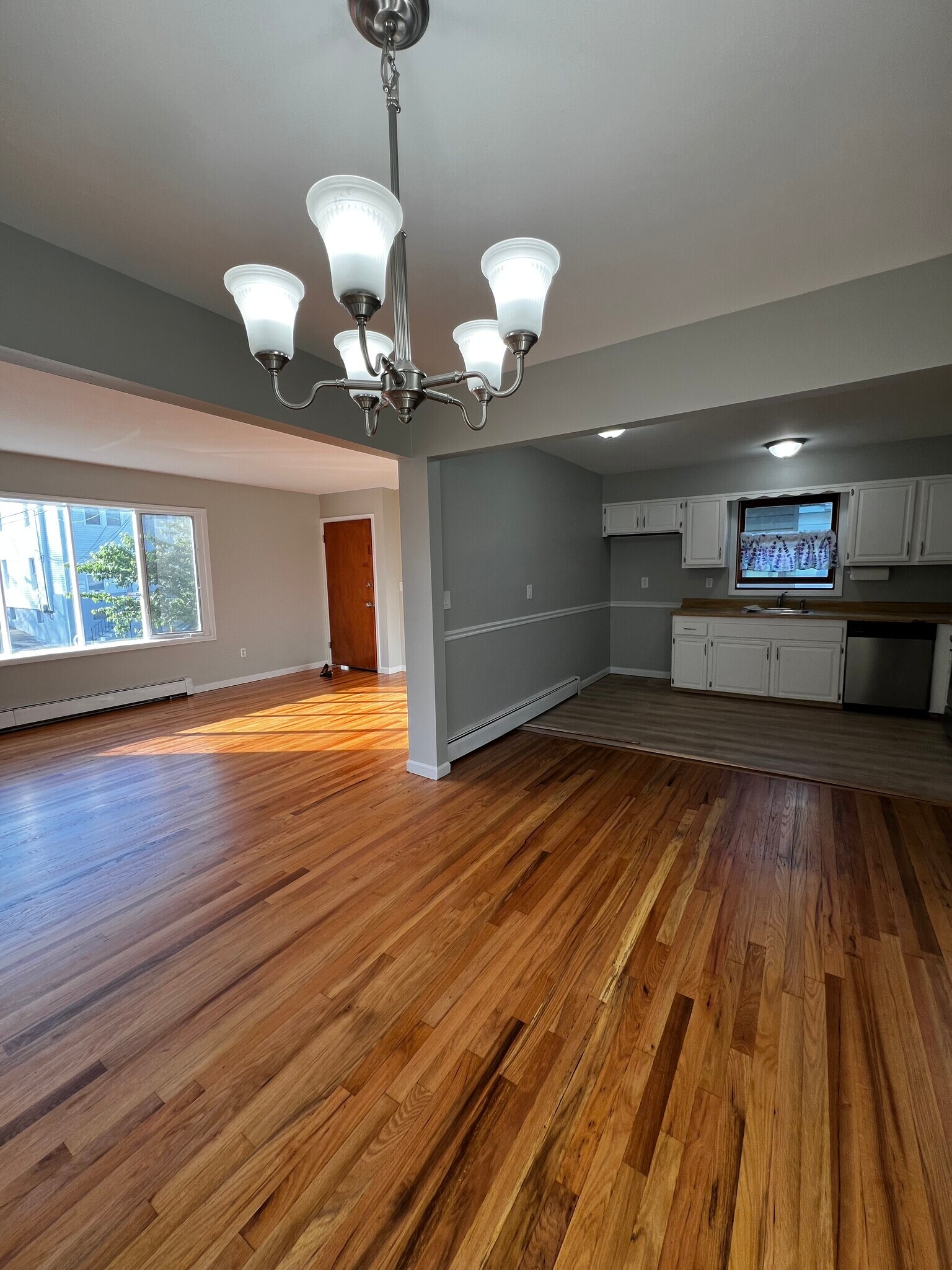 Building Photo - 52 Frederick St