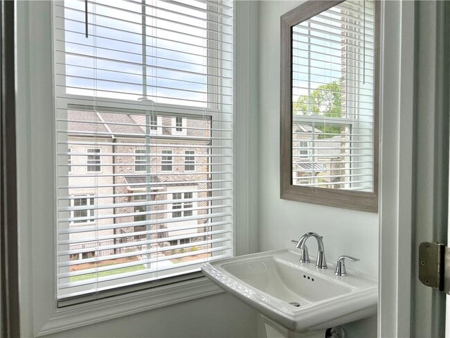 Building Photo - 1651 Wellborn Walk