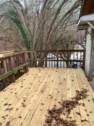 Building Photo - 1357 Oxford Rd NE