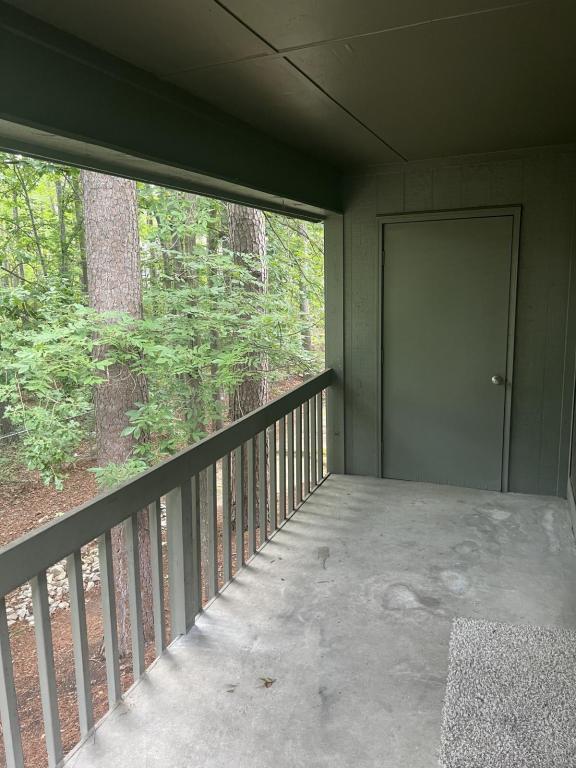 Building Photo - 1904 Tryon Dr