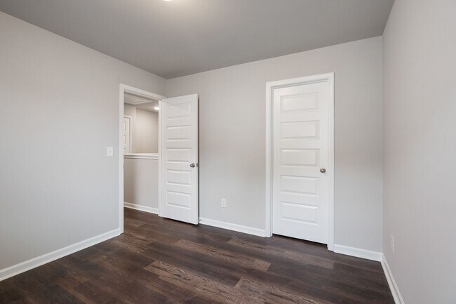 Building Photo - 4 Bed 2.5 Bath Single Family Home in Gainesville! -Retreat at Chicopee