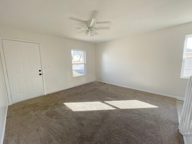 Building Photo - 7104 Orchard Ct