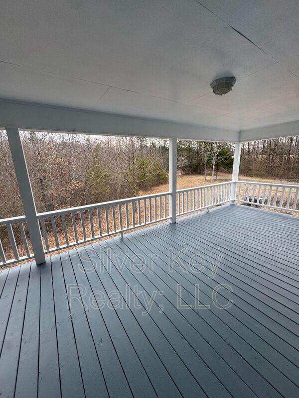 Building Photo - 200 Co Rd 439