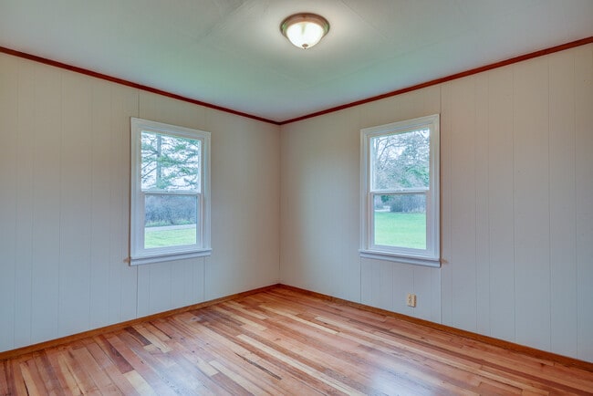 Building Photo - 3 Bedroom Rambler in Coupeville