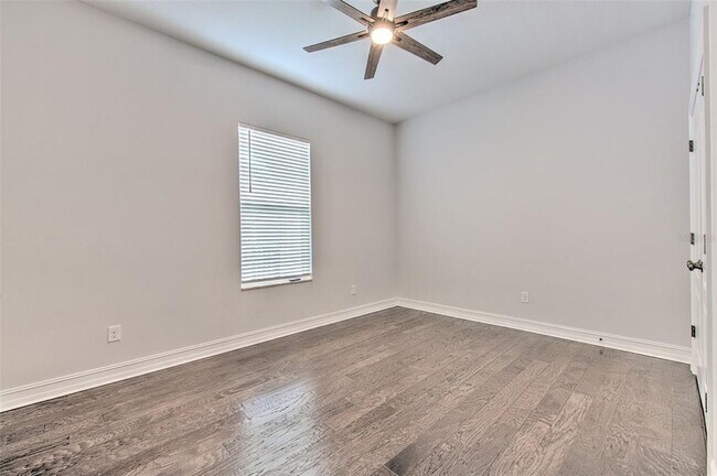 Building Photo - 5943 Jasper Glen Dr