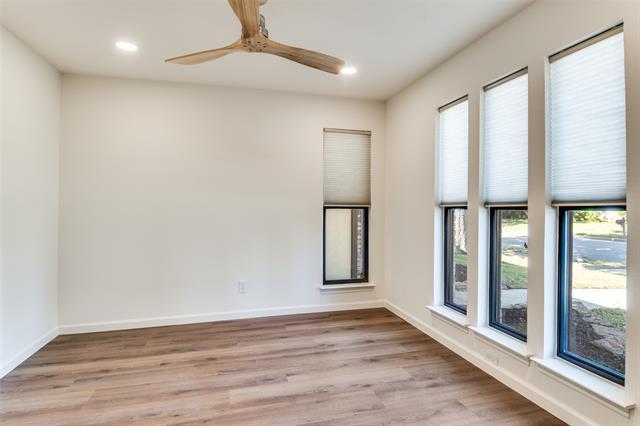 Building Photo - 302 Faircrest Dr