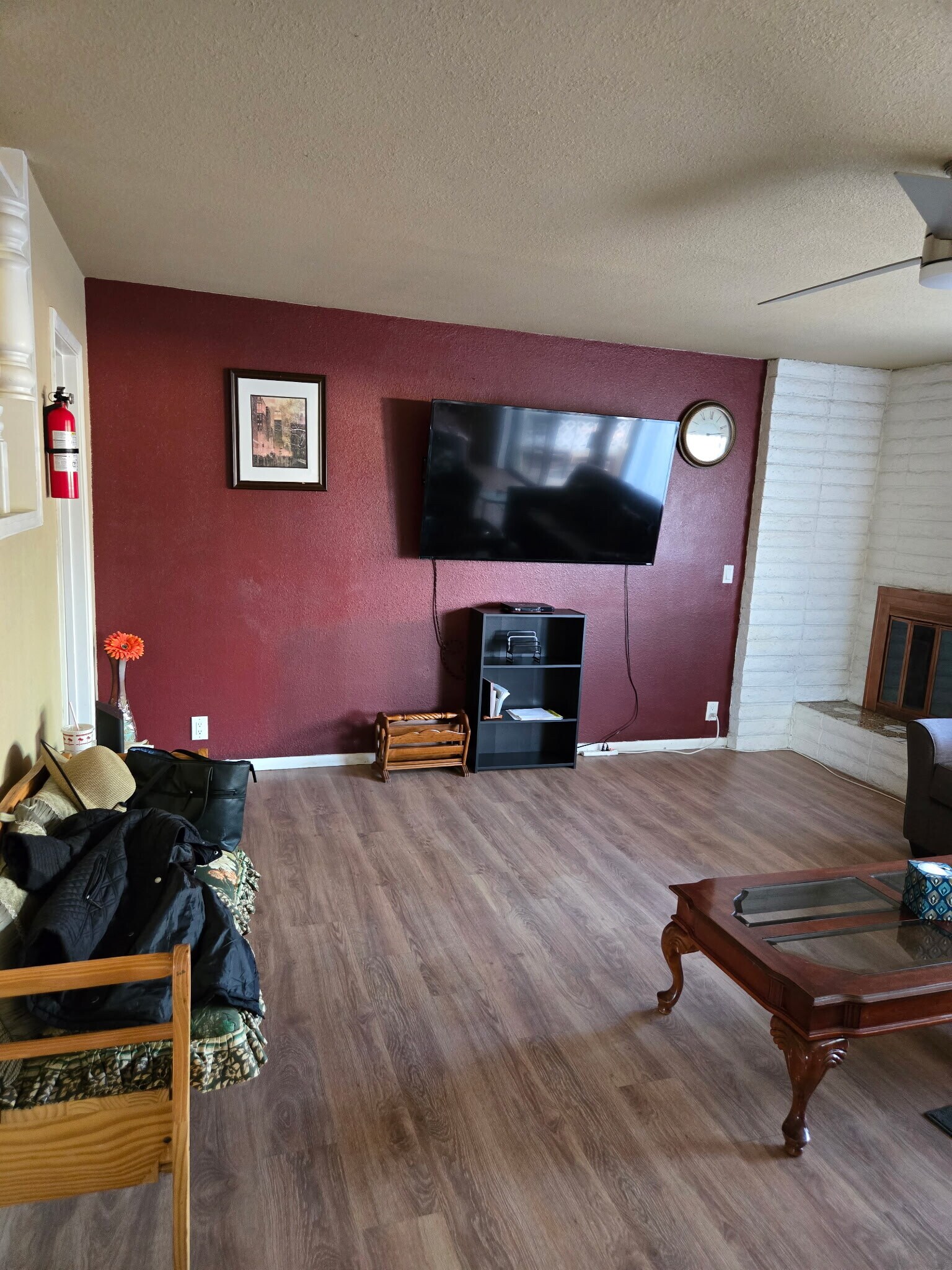 Building Photo - 4876 Rollingwood Cir
