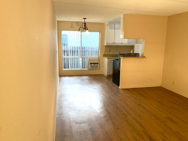 Building Photo - 4361 Berryman Ave