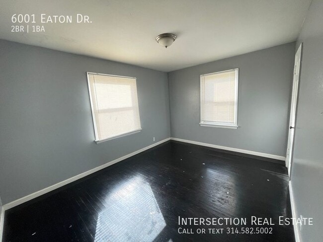Building Photo - 6001 Eaton Dr