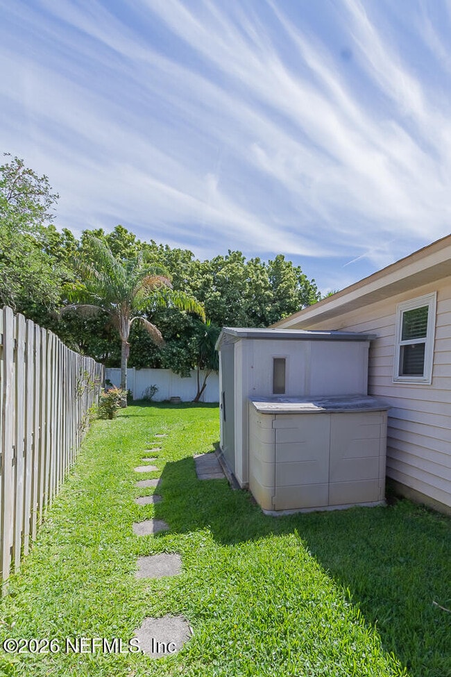 Building Photo - 13966 Sandhill Crane Dr S